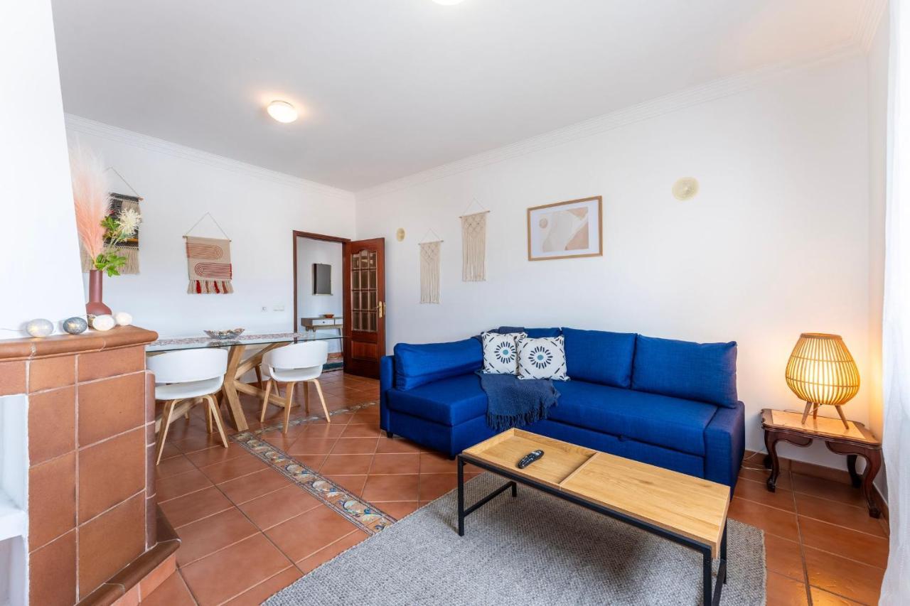 Peaceful 1 Bdr Apartment W/ Balcony By Lovelystay 알만실 외부 사진
